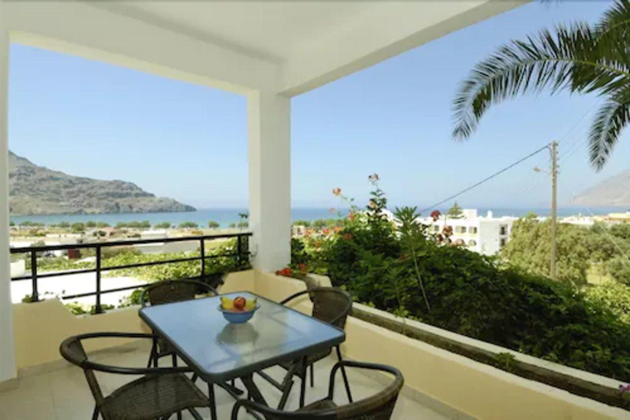 פלאקיאס Zambia Apartments מראה חיצוני תמונה