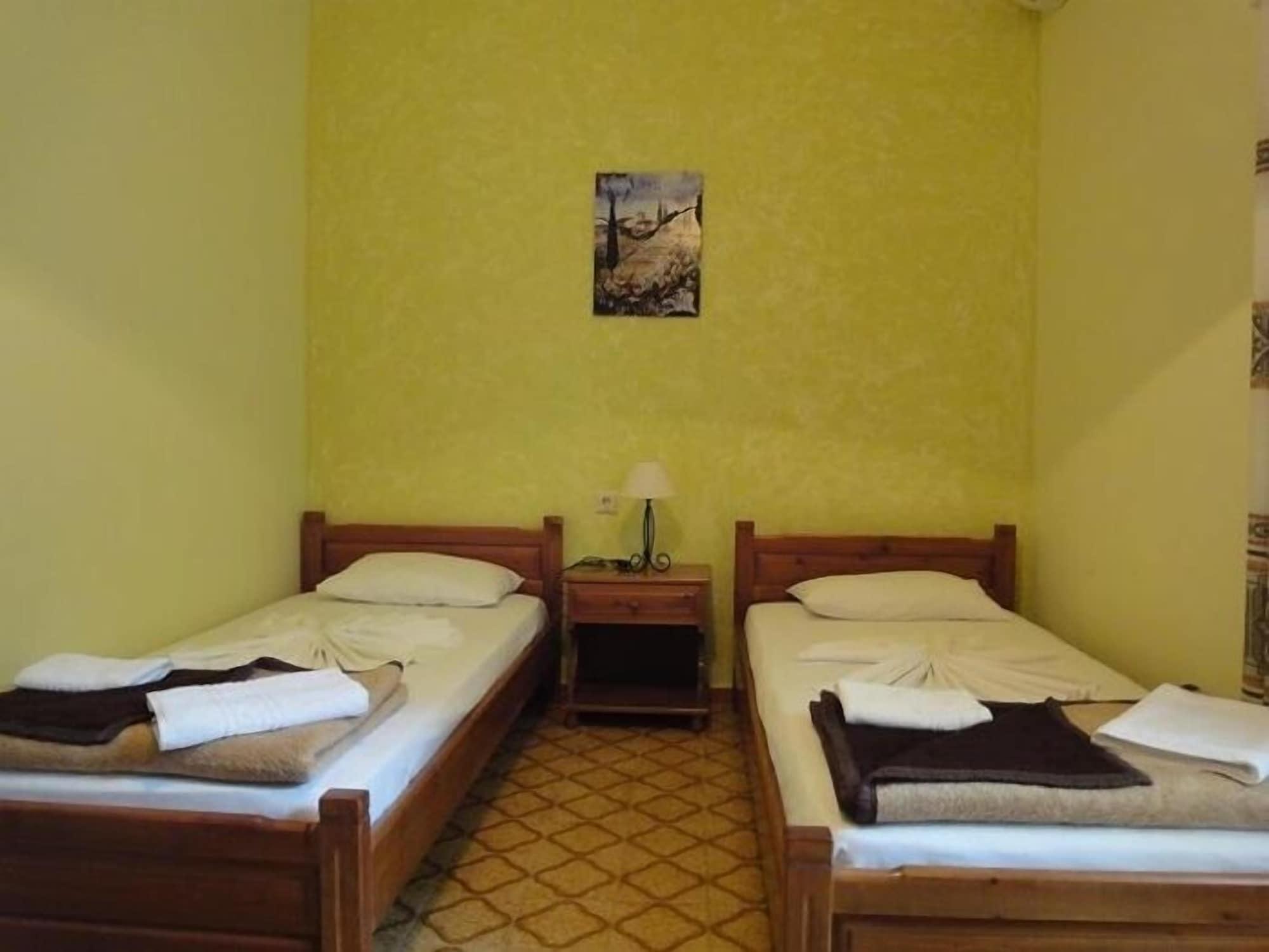 פלאקיאס Zambia Apartments מראה חיצוני תמונה